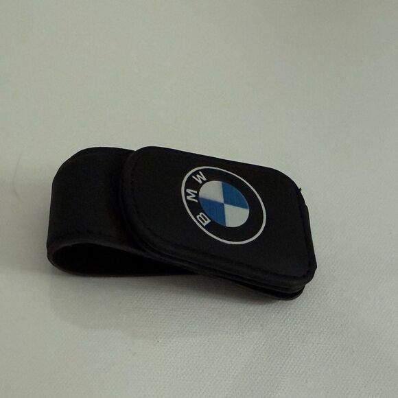 BMW Sunglass Holder for Car with Logo Black Leather NWT - Picture 5 of 12
